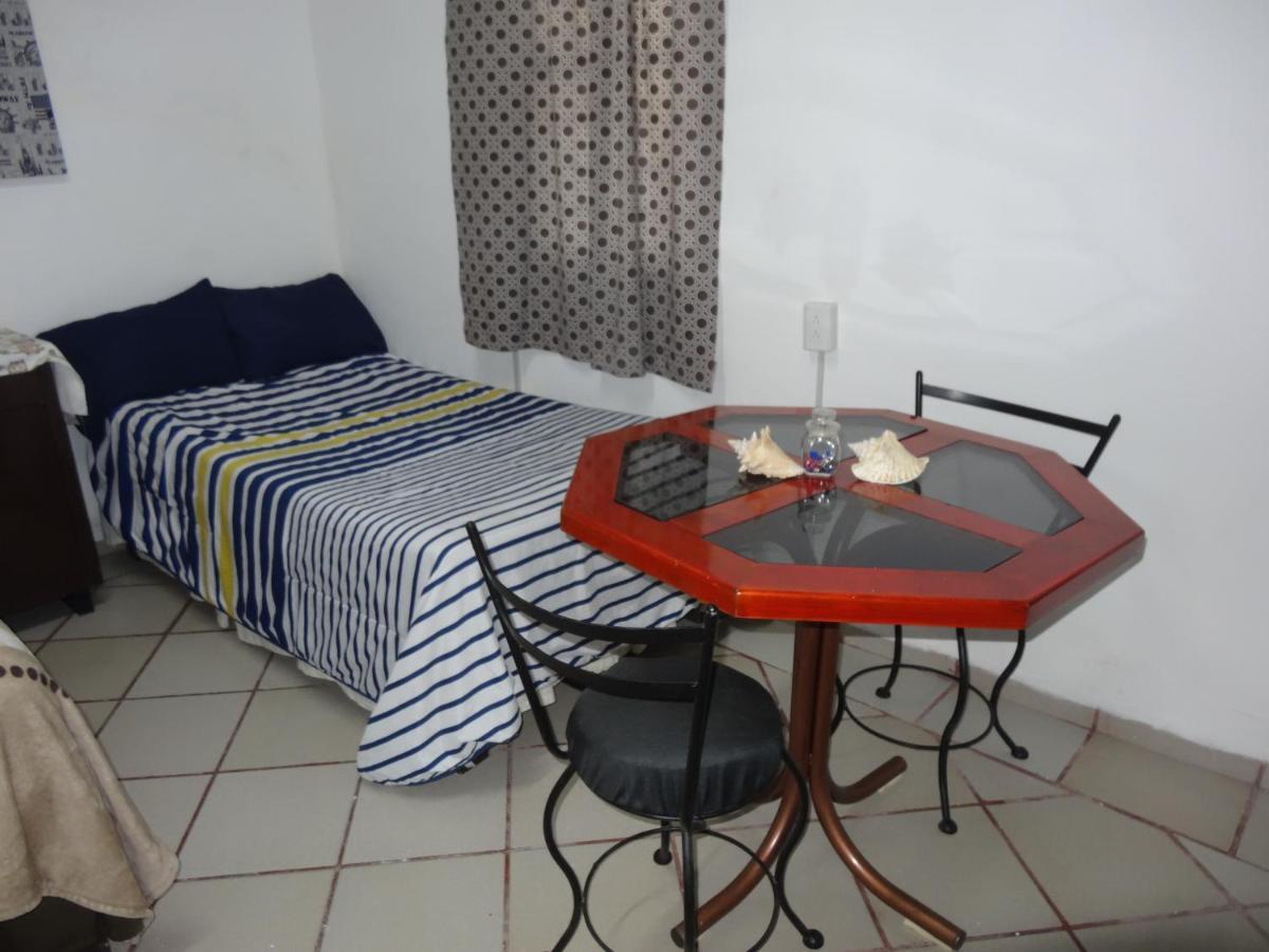 Habitaciones-Comodas-Aire-Wifi-Tv-Cerca De Playa-!!Excelente Precio II Manzanillo Esterno foto
